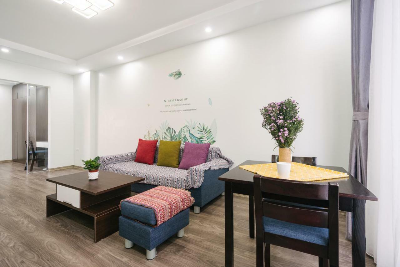 Luck Apart 01 - Tay Ho Hanoi One Bedroom Apartment! エクステリア 写真